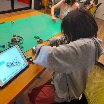 Lego Zip Line Creator